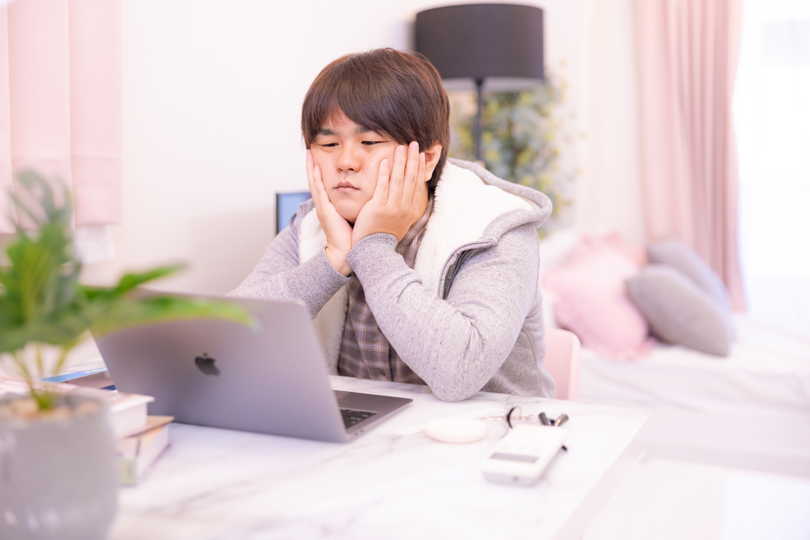 スーパーブラックでも借りられる可能性はある？